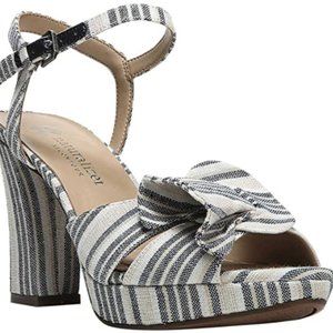 Naturalizer Women's Adelle Ankle Strap Sandal 8.5